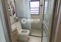 通泰爱丽嘉园5房精装修，保养好！送家具家电。11