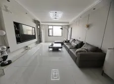 卫东区|鹰城世贸广场3室2厅2卫出售
