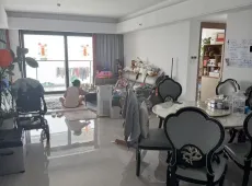 龙湖区|天合名门4室2厅2卫出租