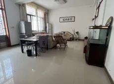 成武县|物资局小区4室2厅1卫出售