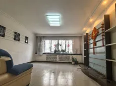 市辖区|五一街区4室2厅1卫出售