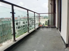 市中区|奥特莱斯广场4室2厅2卫出售