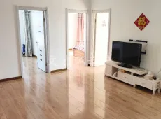 新抚区|财富广场3室1厅1卫出租