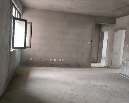 梨都御景3室2厅1卫毛坯