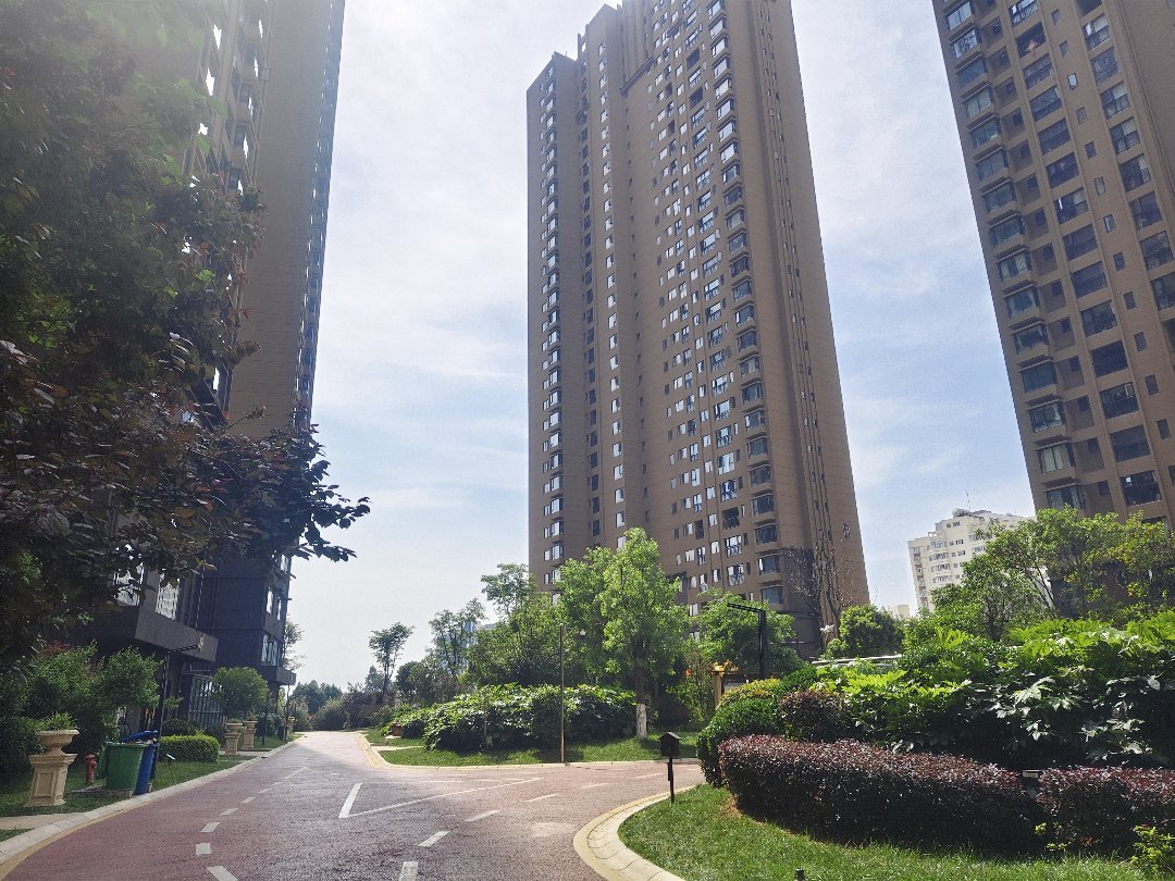 麒麟区城中毛坯3室2厅1卫二手房出售15