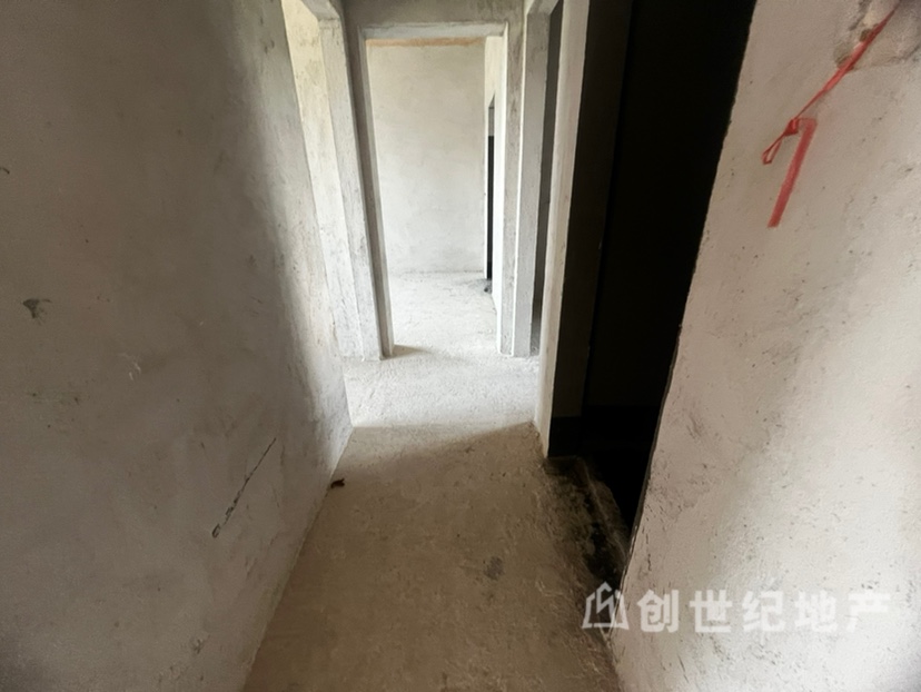 新外滩江院,新外滩江院105㎡3室2厅，带车位9