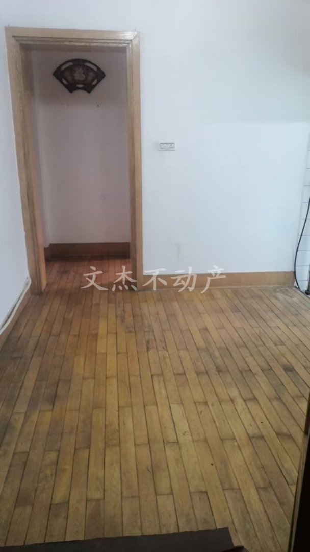 公园实验中学凤翔路2室70平900/月包暖气南北四楼-凤翔路租房