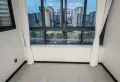 高铁西站绿地精装标准大2室2厅，品牌家具家电，房东血亏出售4