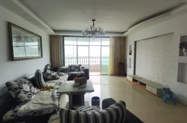 月畔湾主题酒店出售房源
