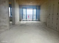 港南区|彰泰滨江学府4室2厅2卫出售