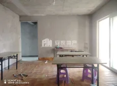 经开区|优筑欧洲城4室2厅2卫出售