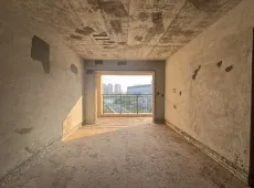 源城区|明源翡翠城4室2厅2卫出售