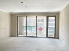 胶州市|绿城凤栖海棠4室2厅2卫出售|买房租房佣金全返