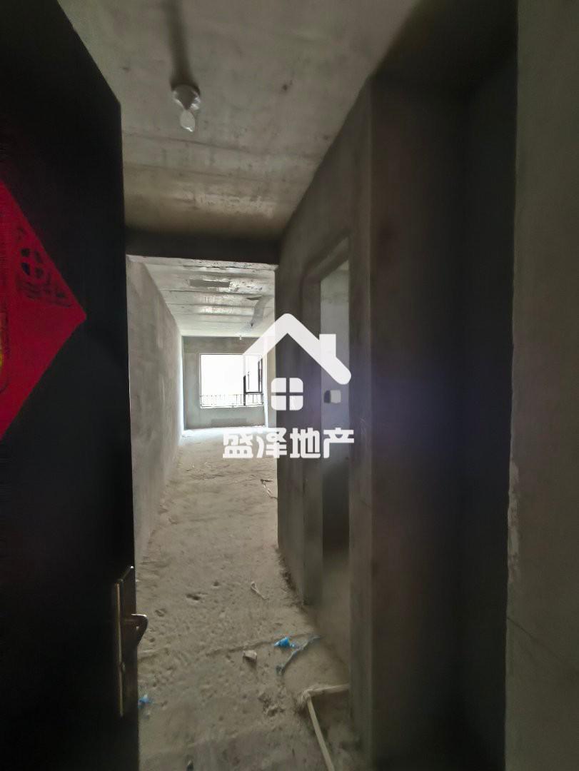 中骏云景台,年轻时尚 精致3室2厅2卫1阳台 观景房 享受生活从这里开始2