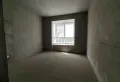 高铁站附近三室两厅两卫，毛坯房10