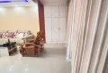 3室2厅2卫2阳台125㎡,阔绰客厅,超大阳台带车库一间3