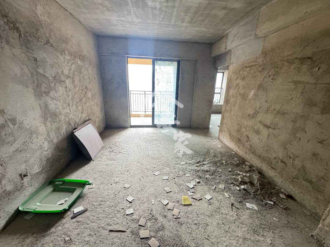 小区环境舒适3室,婚房优选，城中心位置-外滩小区二手房价