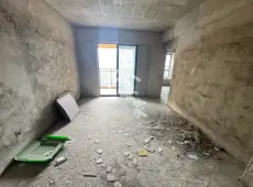 龙里县|外滩小区3室1厅1卫出售