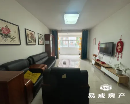 罗山香江花园2室2厅1卫朝南北普通
