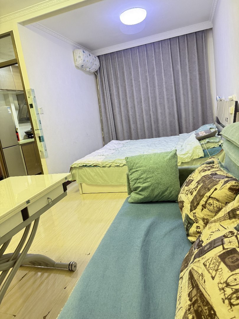 东芬景康学苑,东芬景康学苑42㎡1室1厅1卫，家具家电齐全，拎包入住1