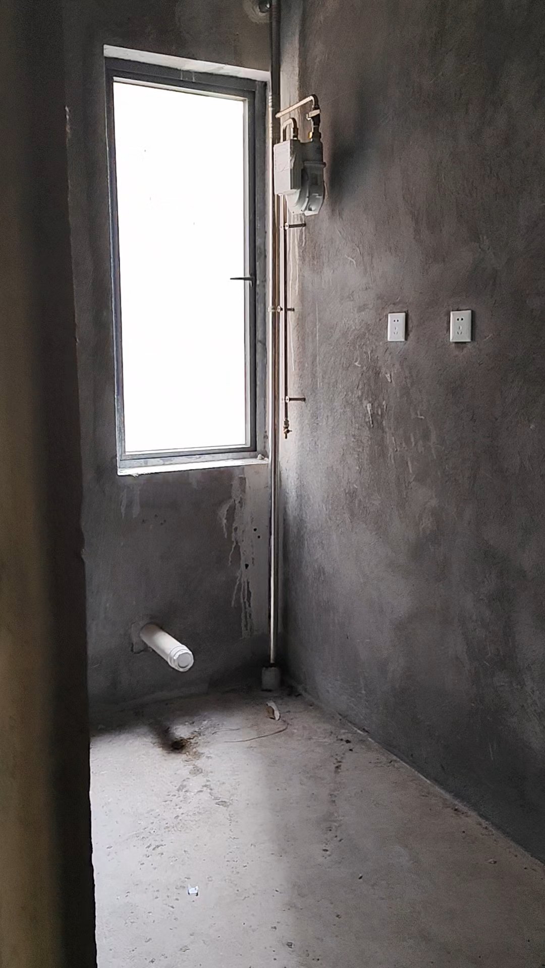 麒麟区南片区毛坯3室2厅2卫二手房出售1