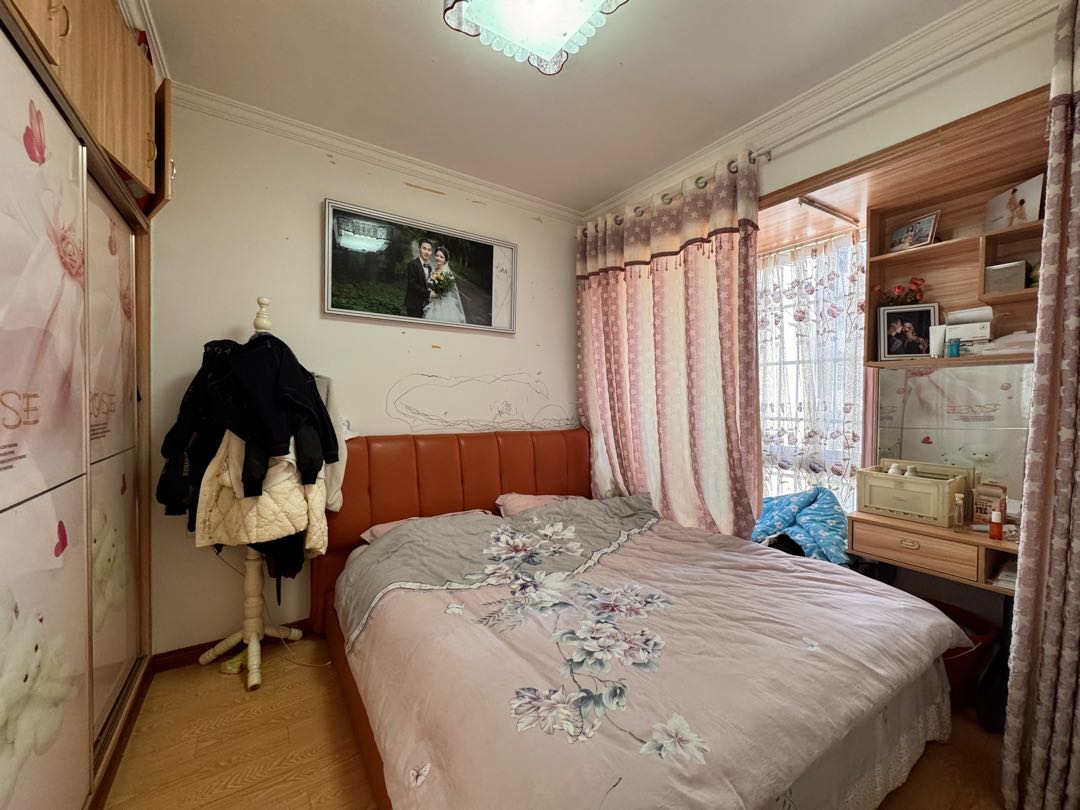 瓮安熙御印象B区,南北通透,3室一卫，户型非常棒，河景好房7
