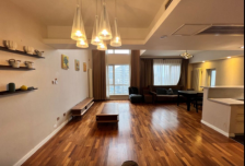 四期Loft，方便看房