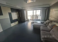 解放区|和诚外滩4室2厅2卫出售