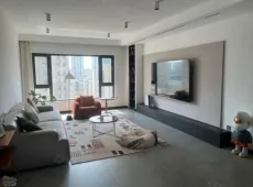 龙凤区|金融官邸4室2厅2卫出售|买房租房佣金全返