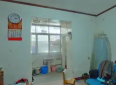 秀峰区|西山路南一里4室1厅1卫出售|买房租房佣金全返