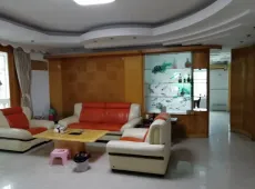 龙湖区|中泰花园4室2厅2卫出租