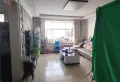 新时代附近，精装两室朝阳，送储藏室20