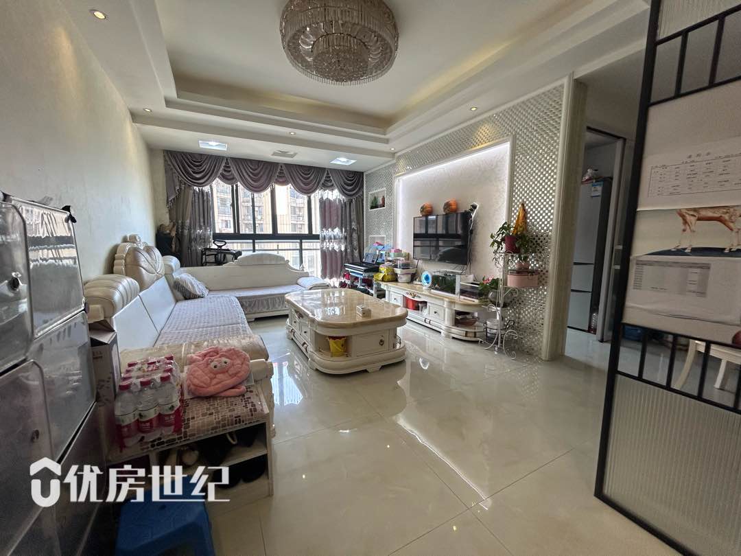 华景嘉园,华景家园116平 3-2-2-2精装 135万1