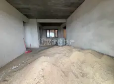 容县|汇丰国际4室2厅2卫出售