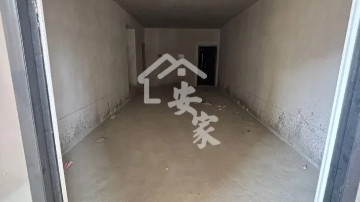芸台芷岸房东急售，赠送生活阳台