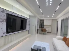 贡井区|西城壹号3室2厅2卫出售|买房租房佣金全返