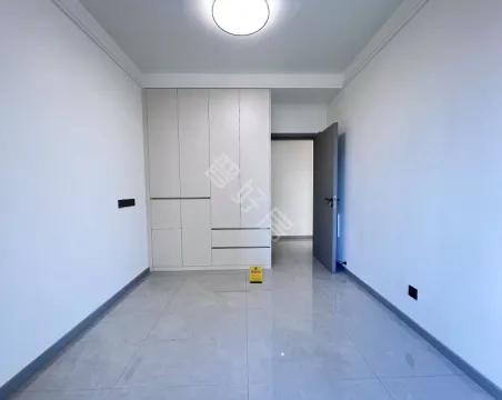 和平里3室2厅1卫朝南北精装