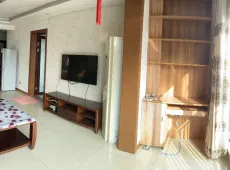 新都|天府江南水岸阳光B2区3室2厅1卫出租