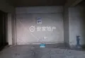 楼下就是荣河一加一超市，门口热闹5