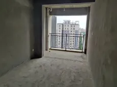 麒麟区|东泓新居4室2厅2卫出售|买房租房佣金全返