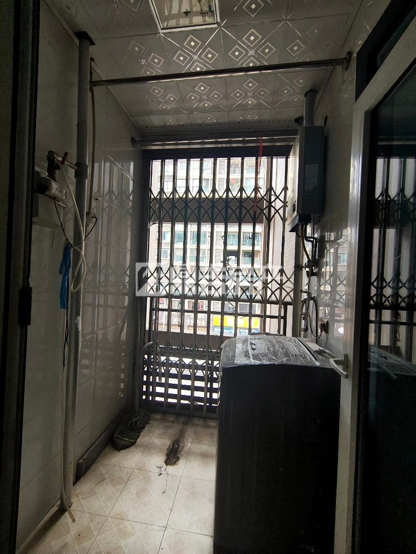 东邦城市广场,东邦城市广场周边配套完善，泳池健身影院一应俱全4