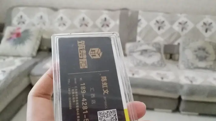 恒大名都2室2厅1卫1阳台，干净整洁，随时入住