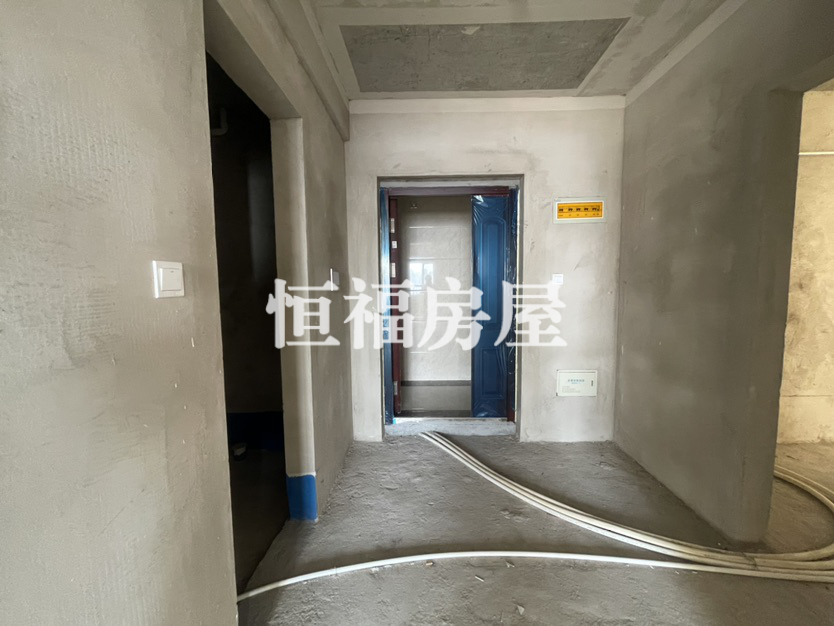 广厦温馨公馆,广厦温馨公馆97.13㎡2室2厅1卫1阳台毛坯，多条公交经过13