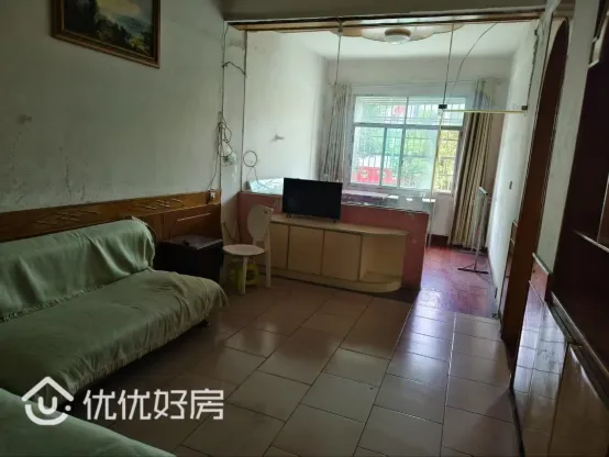 宝德小区3室2厅1卫朝undefined普通房源图片