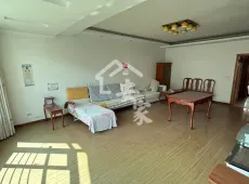 龙里县|金龙路3室2厅2卫出售