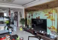 昌盛小区  带阁楼  5室2厅2卫拎包入住，采光空气都很好！8