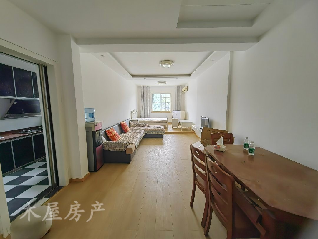 1室1厅1卫1阳台正规高性价比-仁和半岛馨苑租房