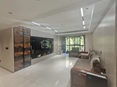 新密市|东城半岛悦府4室2厅2卫出售