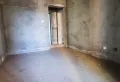 小区首中央 朝南 满五一3