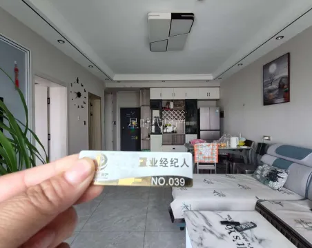 凤翔名都2室2厅1卫精装